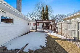 1623 Jay Ln, Green Bay, WI 54304 - Photo 28