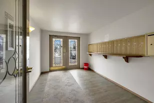 1600 Rustic Oaks Ct, Green Bay, WI 54301 - Photo 8