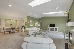 1600 Rustic Oaks Ct, Green Bay, WI 54301 - Photo 14