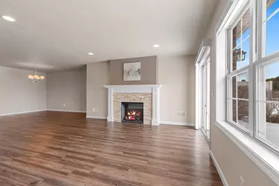 1242 Pond View Circle #18, De Pere, WI 54115 - Photo 10