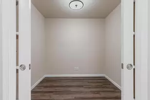 1242 Pond View Cir, De Pere, WI 54115 - Photo 12