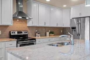 1242 Pond View Cir, De Pere, WI 54115 - Photo 4