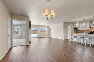 1242 Pond View Cir, De Pere, WI 54115 - Photo 8