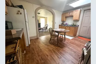 556 Jefferson Street, Oshkosh, WI 54901 - Photo 6