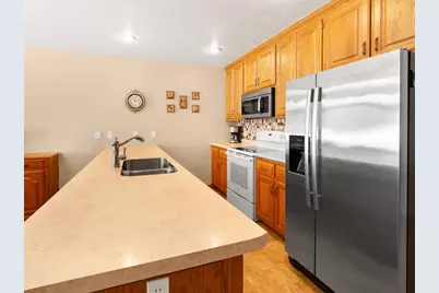 425 Brookview Drive, Luxemburg, WI 54217 - Photo 4