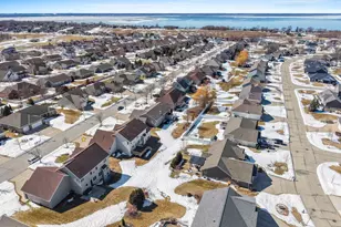 3585 Glen Abbey Dr, Green Bay, WI 54311 - Photo 6