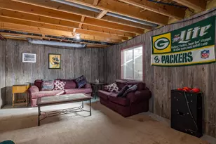 286 Goldenrod Dr, Omro, WI 54963 - Photo 16