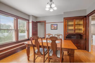 2534 S Webster Avenue, Green Bay, WI 54301 - Photo 12