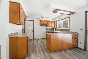 224 S Telulah Ave, Appleton, WI 54915 - Photo 8