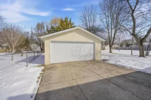 224 S Telulah Ave, Appleton, WI 54915 - Photo 26