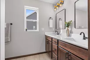 N9272 Constellation Dr, Appleton, WI 54915 - Photo 40