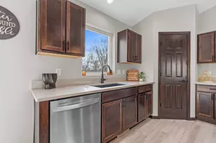 N9272 Constellation Dr, Appleton, WI 54915 - Photo 16