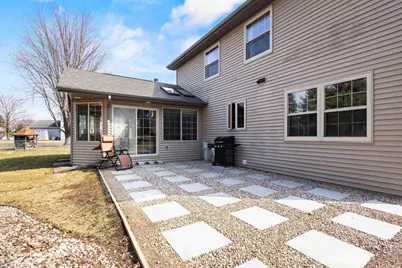 2310 Graceland Court, Oshkosh, WI 54904 - Photo 32