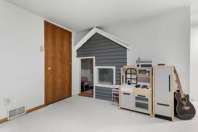 2310 Graceland Court, Oshkosh, WI 54904 - Photo 28