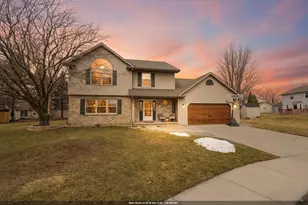 2310 Graceland Ct, Oshkosh, WI 54904 - Photo 1