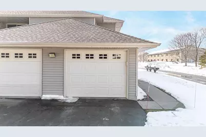 4735 N Newcastle Lane #D, Appleton, WI 54913 - Photo 4