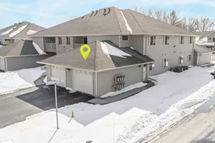 4735 N Newcastle Ln, Appleton, WI 54913 - Photo 6