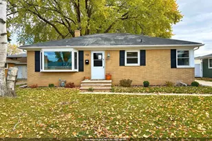 918 Grognet St, Green Bay, WI 54302 - Photo 1