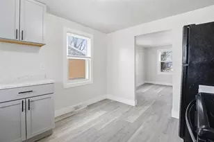 133 W Peckham St, Neenah, WI 54956 - Photo 10