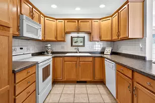 4745 Westbrook Ct, Appleton, WI 54913 - Photo 12