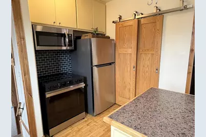 721 W Commercial Street, Appleton, WI 54914 - Photo 10