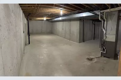 2700 Maple Hills Drive, Green Bay, WI 54313 - Photo 68