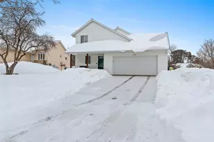 2700 Maple Hills Dr, Green Bay, WI 54313 - Photo 42
