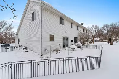 2700 Maple Hills Drive, Green Bay, WI 54313 - Photo 38