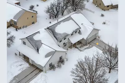 2700 Maple Hills Drive, Green Bay, WI 54313 - Photo 12