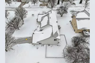 2700 Maple Hills Drive, Green Bay, WI 54313 - Photo 14