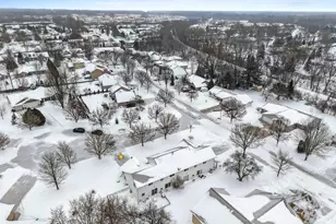 2700 Maple Hills Dr, Green Bay, WI 54313 - Photo 6