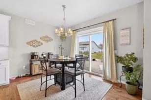 W6036 Zach St, Menasha, WI 54952 - Photo 12