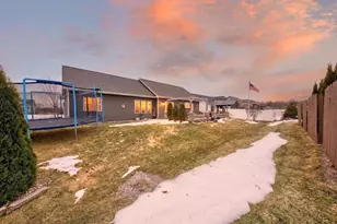 W6036 Zach St, Menasha, WI 54952 - Photo 48