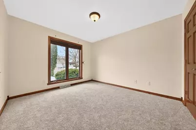 2718 W Independence Court, Appleton, WI 54914 - Photo 20