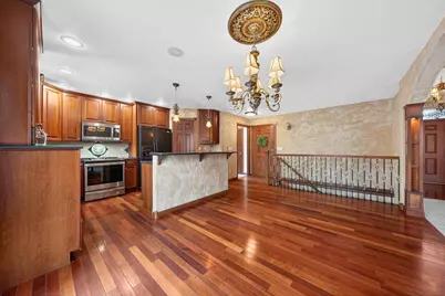 2718 W Independence Court, Appleton, WI 54914 - Photo 2