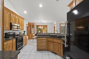 3096 Lepak Ln, Green Bay, WI 54313 - Photo 20