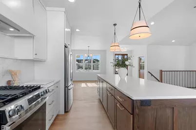 1605 Torchwood Trail, De Pere, WI 54115 - Photo 24