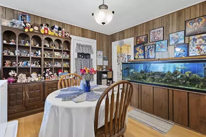 29 W Melvin Avenue, Oshkosh, WI 54901 - Photo 20