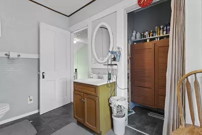 29 W Melvin Avenue, Oshkosh, WI 54901 - Photo 32