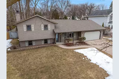 1327 Sandstone Place, Green Bay, WI 54313 - Photo 56