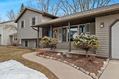 1327 Sandstone Place, Green Bay, WI 54313 - Photo 2