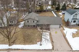 1327 Sandstone Pl, Green Bay, WI 54313 - Photo 58