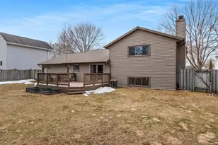 1327 Sandstone Pl, Green Bay, WI 54313 - Photo 46