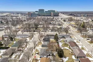 1604 Walls St, Green Bay, WI 54304 - Photo 2