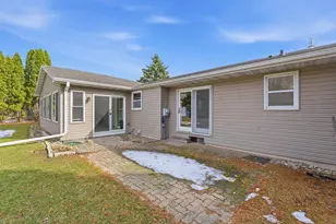 870 Nicolet Ave, Oshkosh, WI 54901 - Photo 24