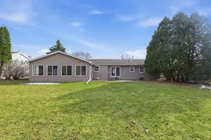 870 Nicolet Ave, Oshkosh, WI 54901 - Photo 26