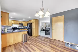 2080 W Higgins, De Pere, WI 54115 - Photo 4