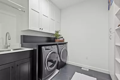 1104 Brookwood Drive #21, Green Bay, WI 54304 - Photo 48