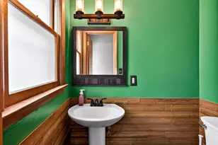 1041 Shannon St, Neenah, WI 54956 - Photo 16