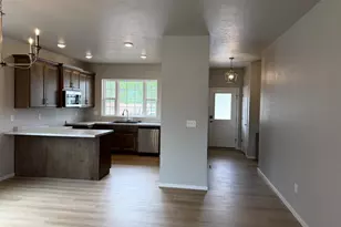 940 Enclave Ct, De Pere, WI 54115 - Photo 10